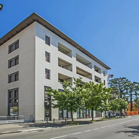 Affittimoderni Skyline Lägenhet